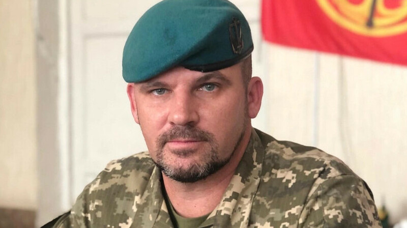 Зеленский снял с должности командующего объединенными силами ВСУ Андрея Гнатова