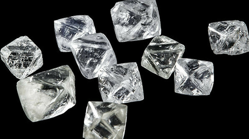 Санкции обрушили продажи алмазов «Алроса» на $1,3 млрд