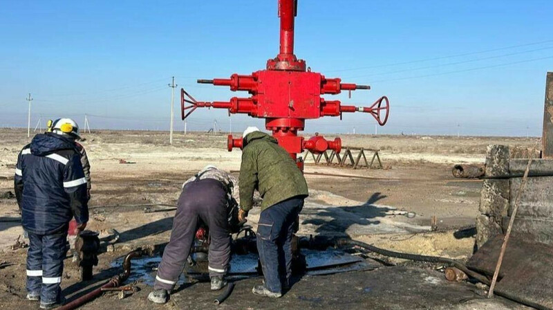 Выброс газа остановили в Атырауской области