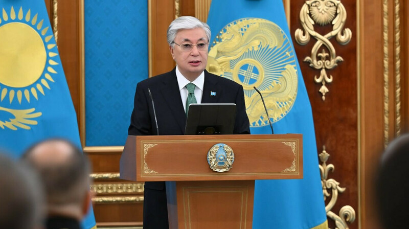 Мир на грани кризиса? Токаев срочно поручил защитить экономику