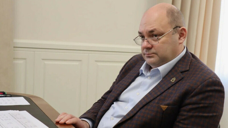 Экс-губернатора арестовали за хищение миллиарда на оборону