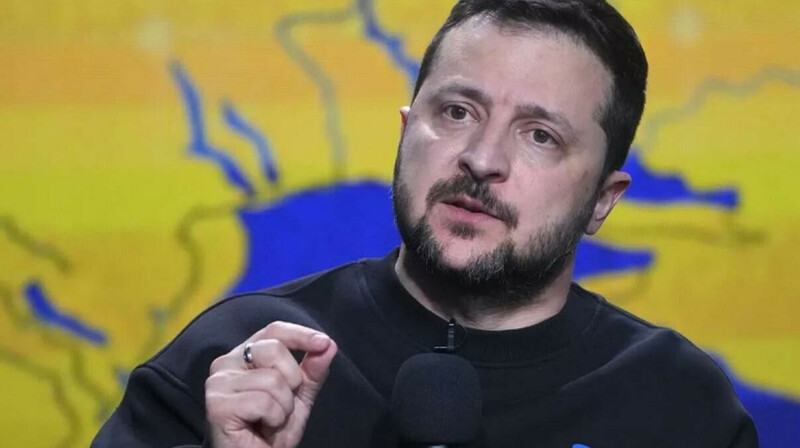 Зеленский: во время перемирия над Украиной летят дроны