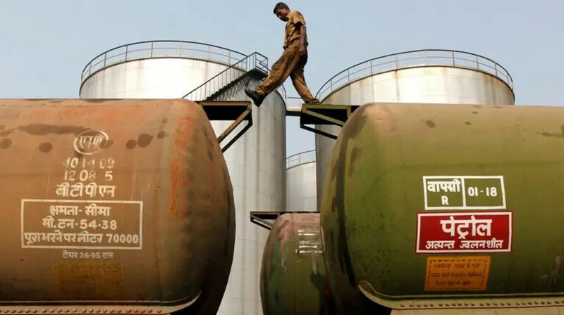 Поставки российской нефти в Индию достигнут двухлетнего рекорда