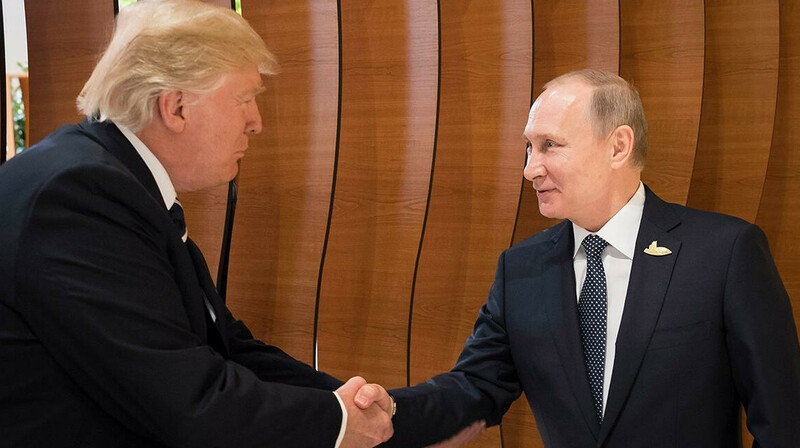 Трамп ждёт Путина, а Москва молчит: что известно о переговорах