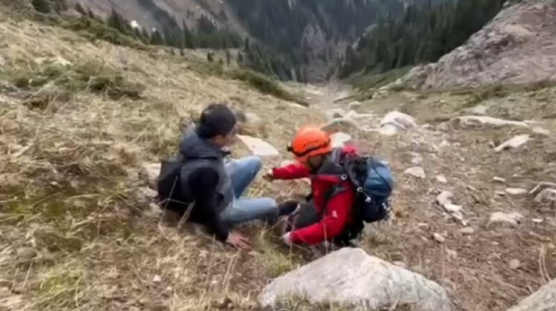 Пропавшего туриста из Вьетнама нашли в горах Алматы
