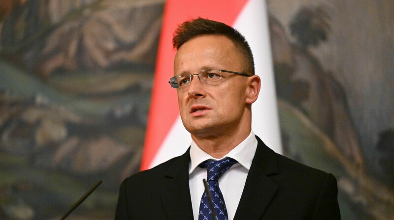 Глава МИД Венгрии выступил против вступления Украины в ЕС