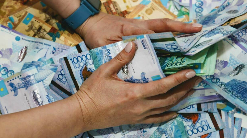 Бюджет Казахстана в минусе - дефицит 3,6 трлн тенге