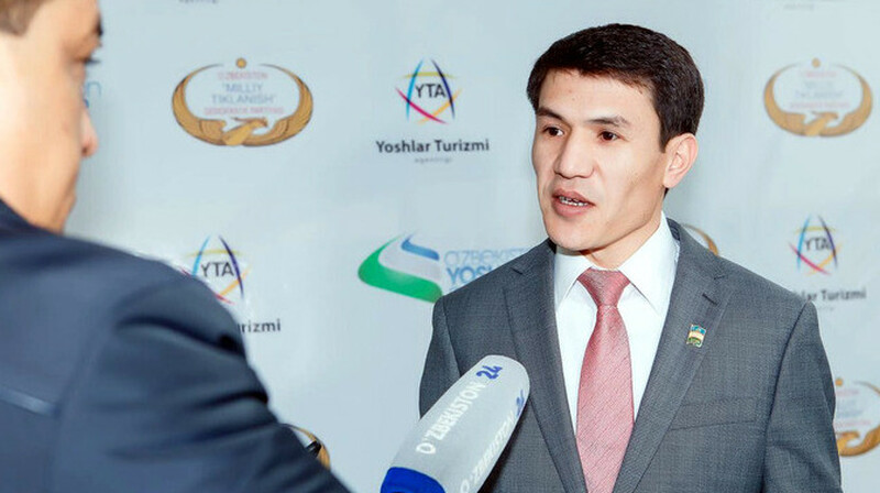 Блогера из Узбекистана снова судят за оскорбление чиновников