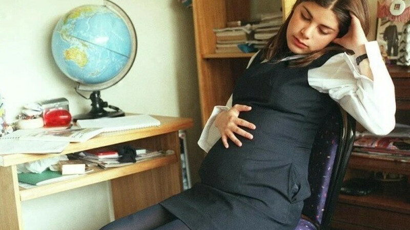 Школьницам в Алтайском крае будут платить за беременность