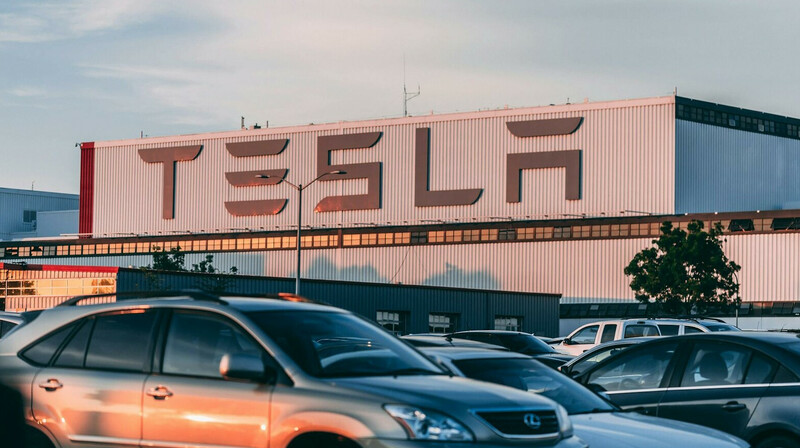 Tesla переживает кризис в Европе