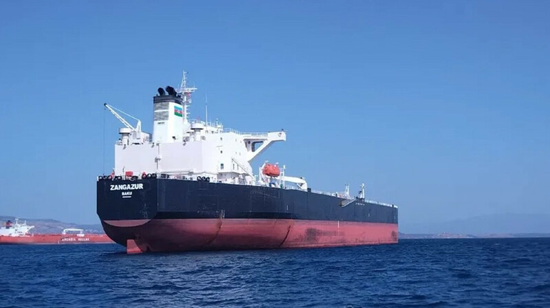 ЕС ввел санкции против азербайджанского танкера за перевозку российской нефти