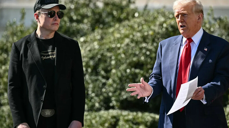 Маск прекратил конфликт с Трампом после звонка вице-президента Вэнса