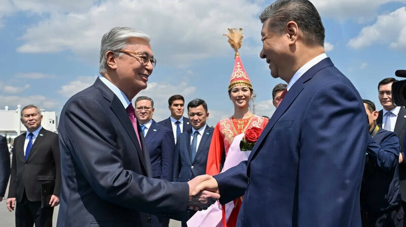 Токаев и Си Цзиньпин заключили десятки соглашений: энергетика, наука, туризм