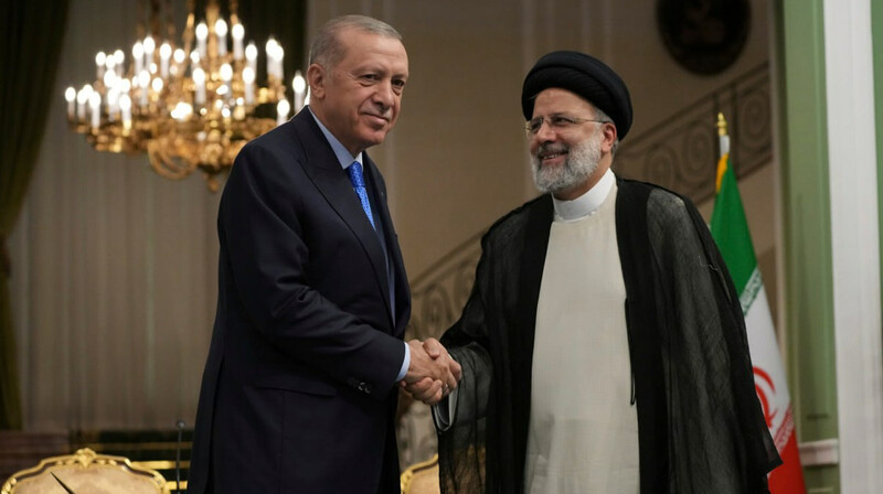 Эрдоган поддержал право Ирана на самооборону