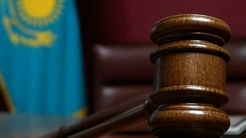 Больше 100 уголовных дел завели на астанчанку за мошенничество