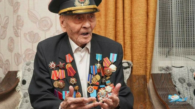 Токаев выразил соболезнования в связи со смертью 104-летнего ветерана ВОВ Абдыгали Каймолдина
