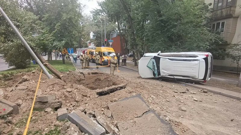 Газопровод взорвался в Алматы: есть пострадавшие