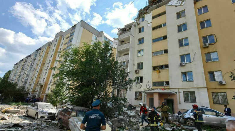 Жители предупреждали об утечке газа перед взрывом в Саратове