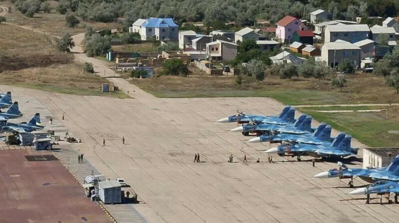 В Крыму атакованы пять российских самолётов — СБУ