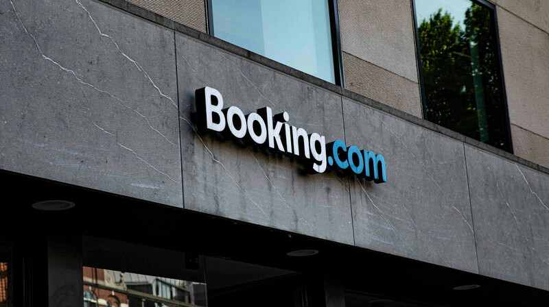 Отели Европы требуют миллиарды от Booking