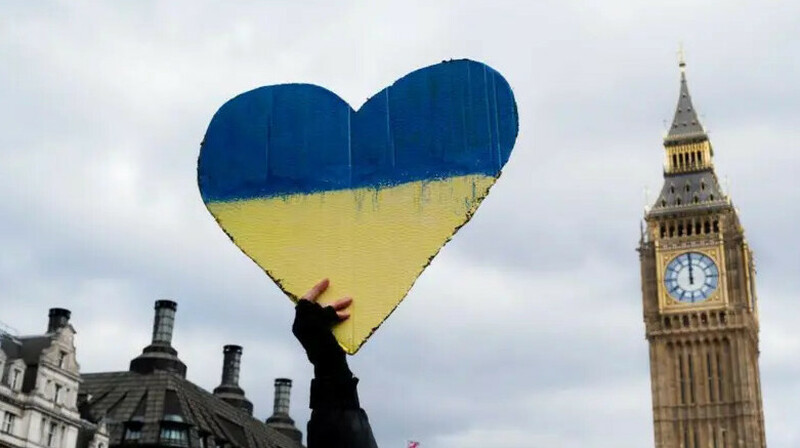 Великобритания отказывает украинцам в постоянном убежище