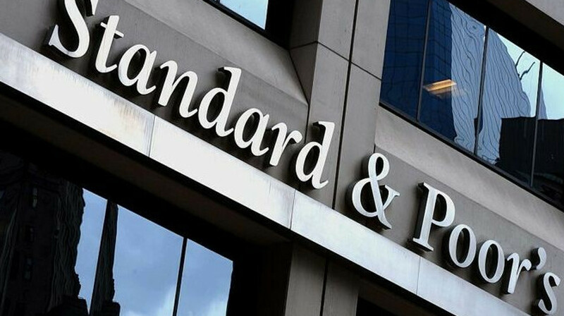 S&P повысило кредитный прогноз Казахстана