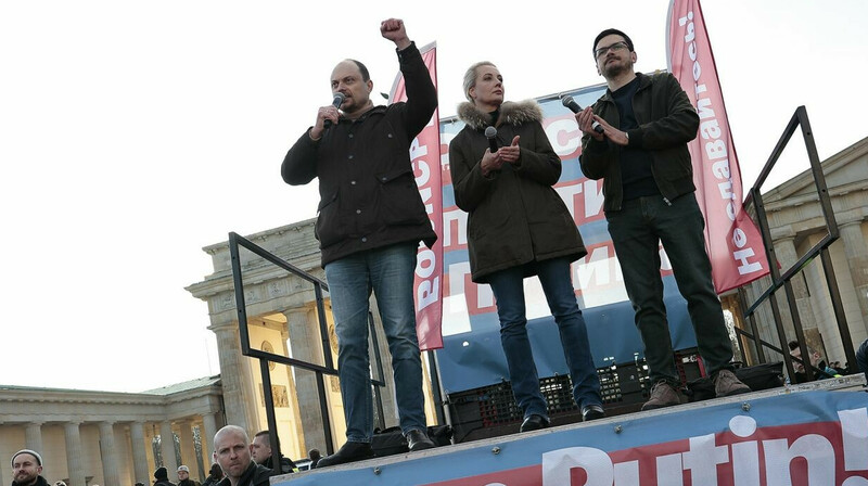 В России возбудили дела против Навальной, Кара-Мурзы и Яшина из-за митинга в Берлине