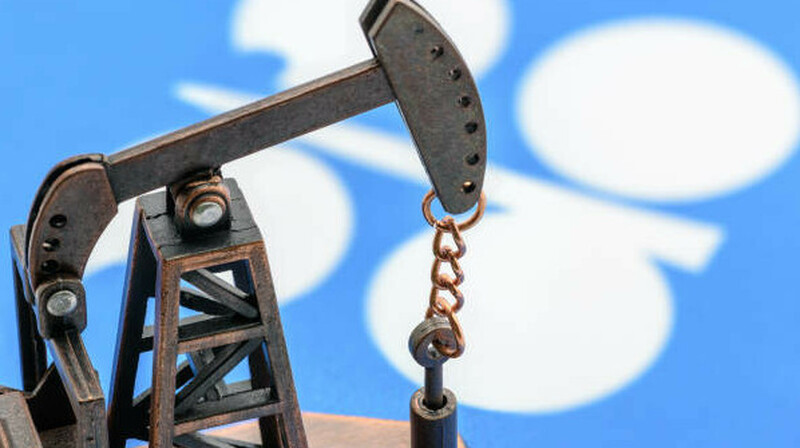 Казахстан и другие страны ОПЕК+ снижают добычу нефти