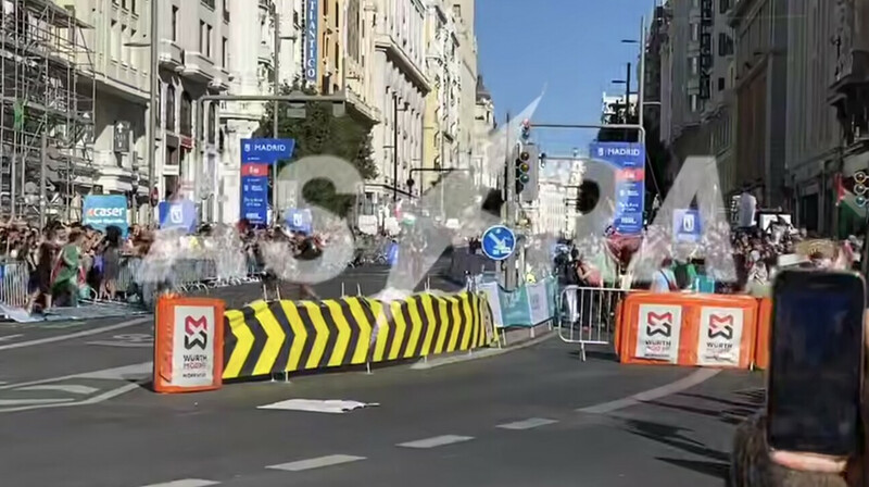 Пропалестинские активисты сорвали этап велогонки в Мадриде