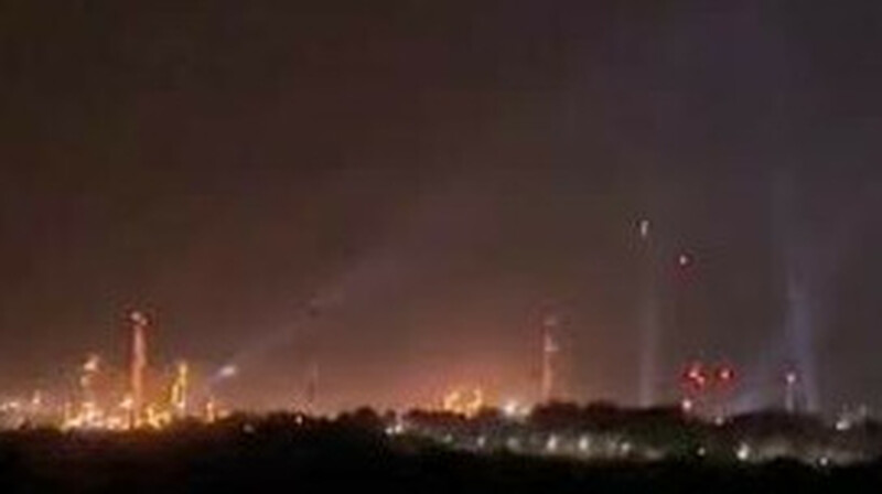Ночной удар по Саратову: Генштаб Украины сообщил об атаке на НПЗ