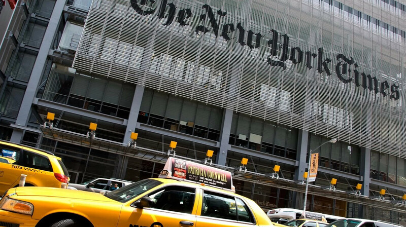 Трамп требует $15 млрд от New York Times
