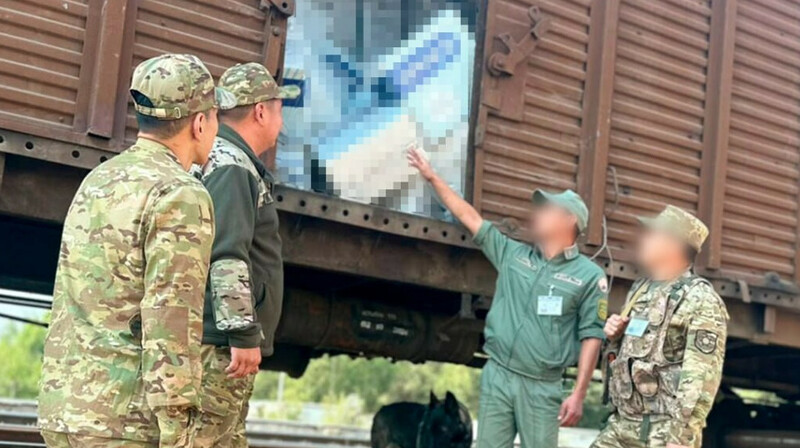 Около миллиона пачек сигарет пытались незаконно провезти в Казахстан