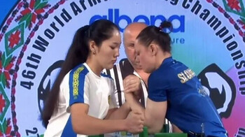 Юная казахстанка победила 13-кратную чемпионку мира по армрестлингу