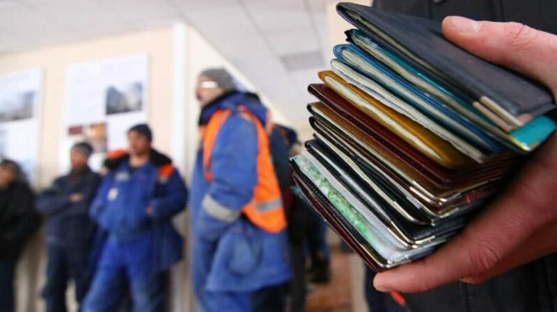 Более 15 тысяч иностранцев работают в Казахстане