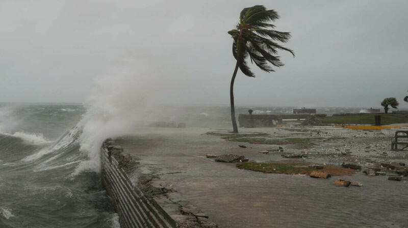 Около 50 человек погибли из-за урагана "Мелисса" в Карибском регионе