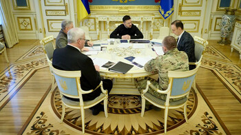 Зеленский рассказал о будущих дальнобойных ударах по России