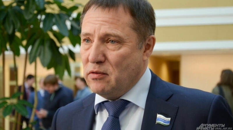 Депутат из Свердловской области предложил рожать после изнасилования и отдавать детей в приёмные семьи