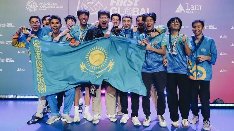 Школьники из Казахстана четвертый раз подряд выиграли мировую олимпиаду по робототехнике