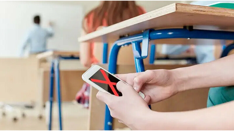 Штрафы за телефоны в школах: как Казахстан борется с гаджетозависимостью