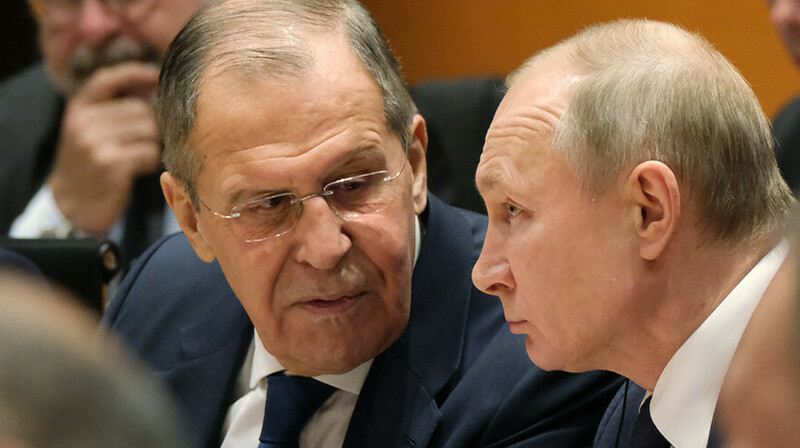 Путин наказал Лаврова: министр впервые пропустил заседание Совбеза