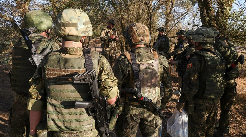 Россия не будет выдавать иностранных контрактников другим странам