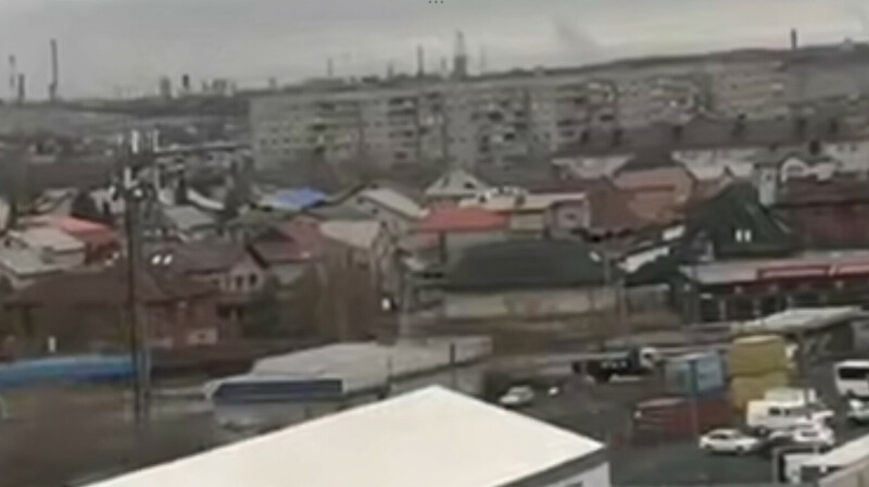 В 30 км от Казахстана: Орск атакуют дроны-камикадзе