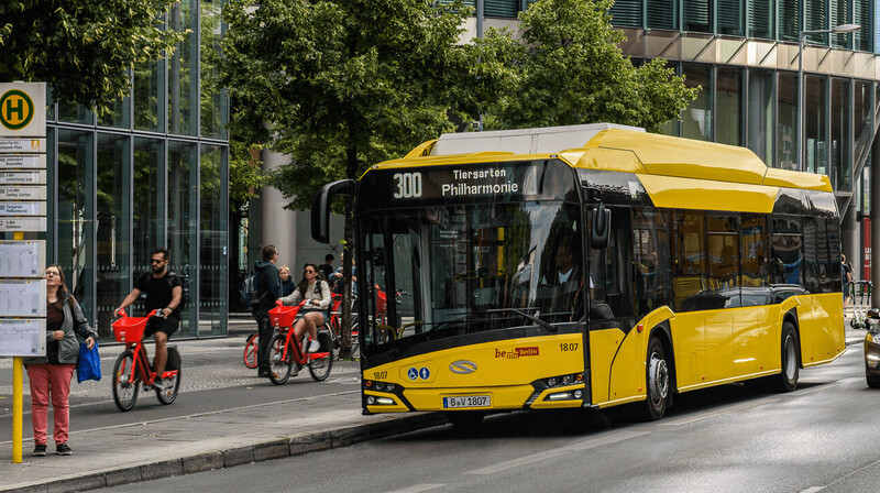 Германия решила проблему нехватки водителей за счёт Узбекистана