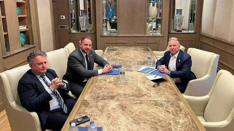 Встреча Ермака и спецпосланника США отменена из-за коррупционного скандала