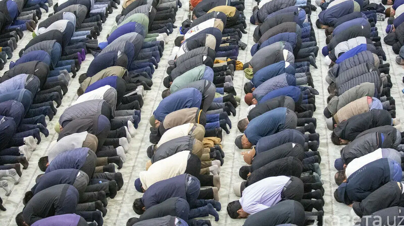 В мечетях Узбекистана проведут молитву о дожде