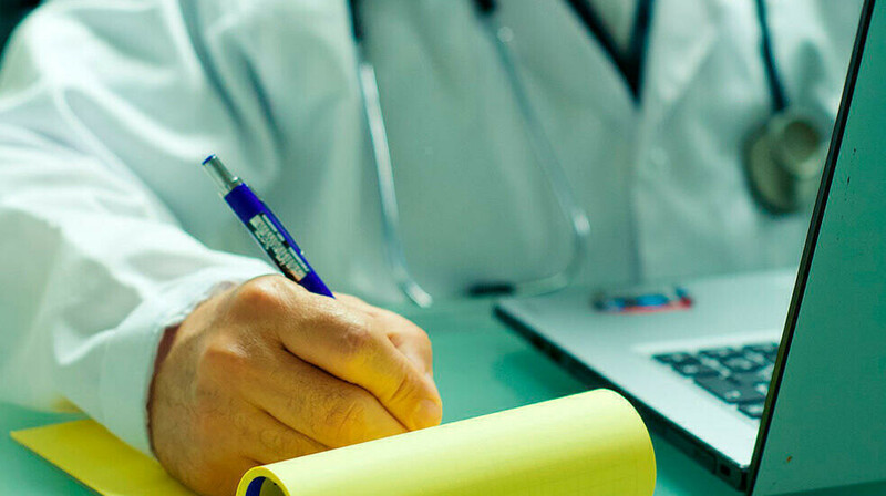 Как выплаты врачам помогают решить кадровый дефицит в сёлах Казахстана