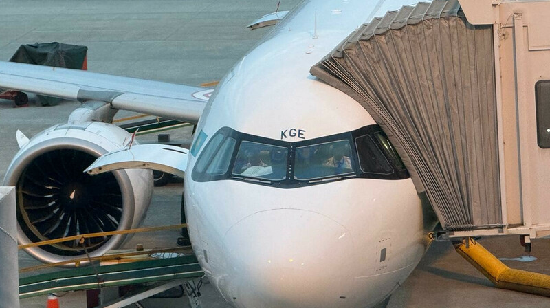 Пассажиры застряли в аэропорту Астаны из-за технической директивы Airbus