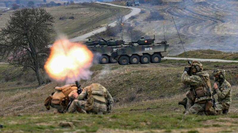 ЕС умоляет США не уходить: без американской армии Европа беззащитна перед Россией