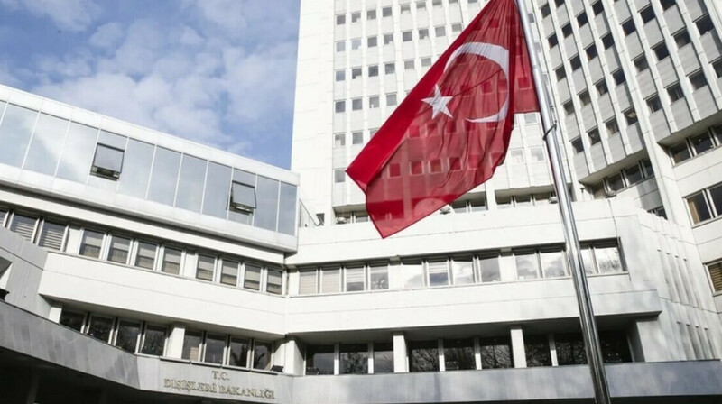 Турция вызвала представителей Украины и России из-за атак на суда в Черном море