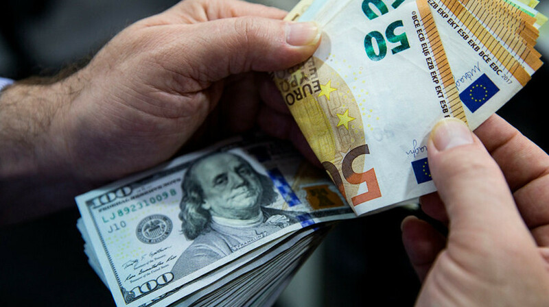 В Узбекистане задержали контрабандиста с миллиардом сумов при попытке вывоза в Казахстан